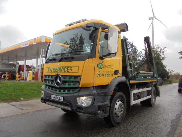 Mercedes-Benz Antos 1824 4X2 - Sunkvežimis - kabelių sistema: foto 1 Mercedes-Benz Antos 1824 4X2 - Sunkvežimis - kabelių sistema: foto 1