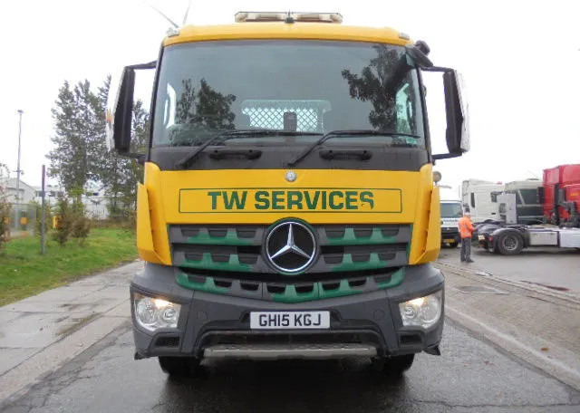 Mercedes-Benz Antos 1824 4X2 - Sunkvežimis - kabelių sistema: foto 2 Mercedes-Benz Antos 1824 4X2 - Sunkvežimis - kabelių sistema: foto 2