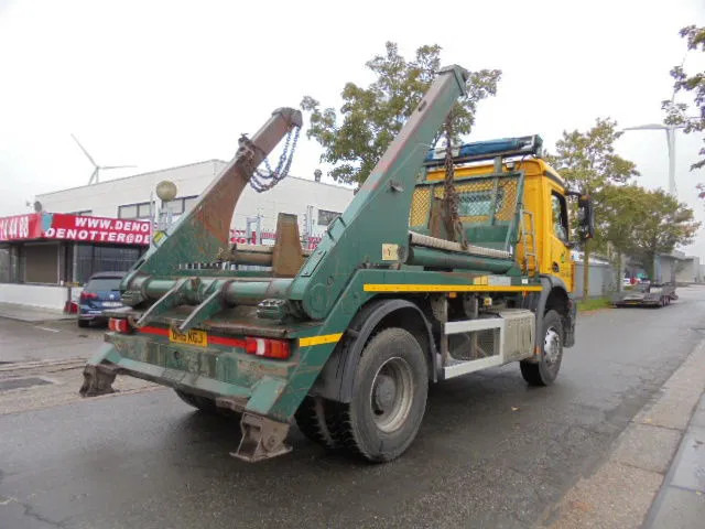 Mercedes-Benz Antos 1824 4X2 - Sunkvežimis - kabelių sistema: foto 4 Mercedes-Benz Antos 1824 4X2 - Sunkvežimis - kabelių sistema: foto 4