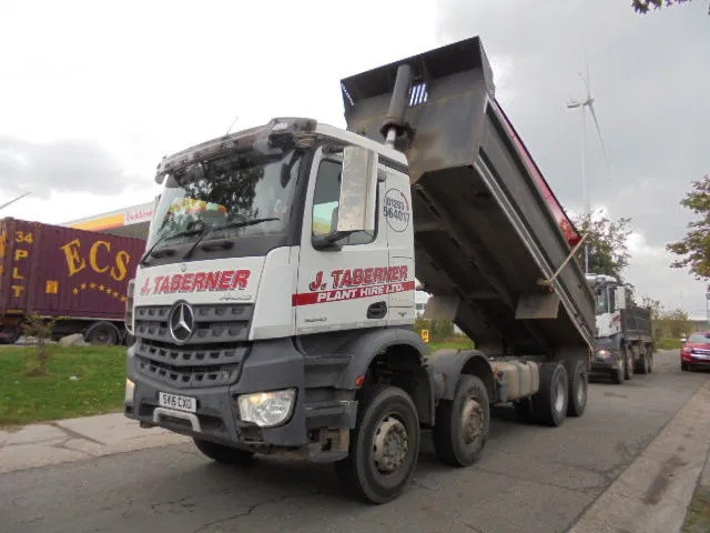 Mercedes-Benz Arocs 3243 K 8X4 - Savivartis sunkvežimis: foto 1 Mercedes-Benz Arocs 3243 K 8X4 - Savivartis sunkvežimis: foto 1