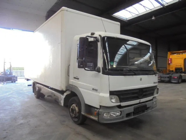 Mercedes-Benz Atego 815 - Furgonas sunkvežimis: foto 3 Mercedes-Benz Atego 815 - Furgonas sunkvežimis: foto 3