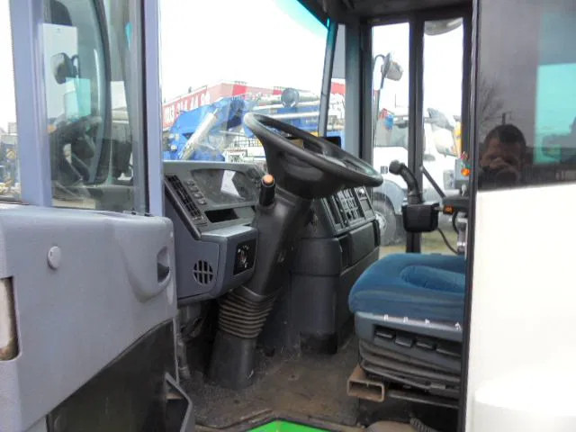 Šiukšliavežis Mercedes-Benz Econic 2629 LLTNLA 6X2/4: foto 11 Šiukšliavežis Mercedes-Benz Econic 2629 LLTNLA 6X2/4: foto 11