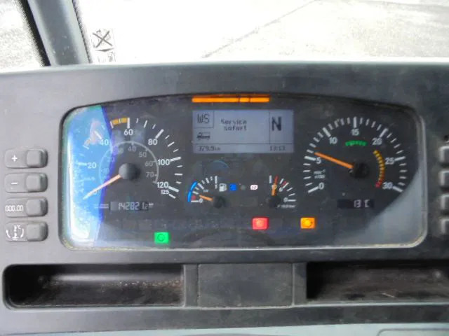 Šiukšliavežis Mercedes-Benz Econic 2629 LLTNLA 6X2/4: foto 15 Šiukšliavežis Mercedes-Benz Econic 2629 LLTNLA 6X2/4: foto 15