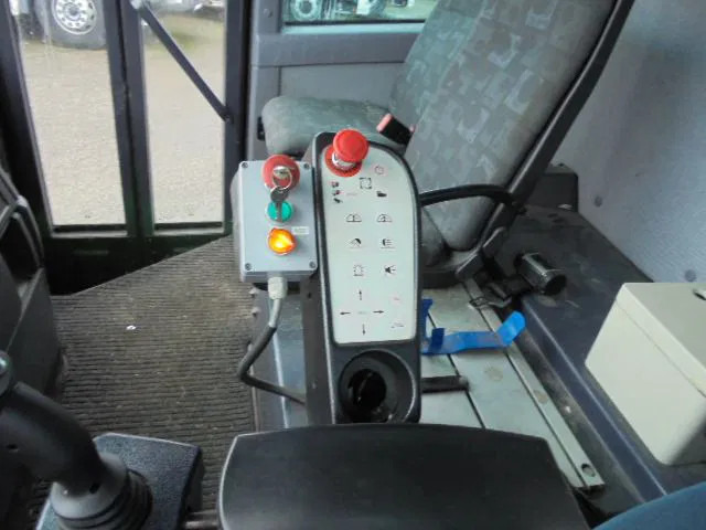 Šiukšliavežis Mercedes-Benz Econic 2629 LLTNLA 6X2/4: foto 12 Šiukšliavežis Mercedes-Benz Econic 2629 LLTNLA 6X2/4: foto 12