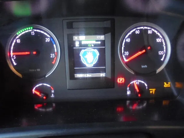 Hook-lift sunkvežimis Scania G450 8X2 TRIPLE RETARDER NL KENTEKEN: foto 13 Hook-lift sunkvežimis Scania G450 8X2 TRIPLE RETARDER NL KENTEKEN: foto 13