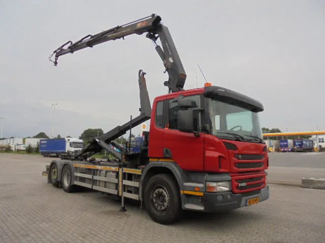 Scania P400 6X2 - Hook-lift sunkvežimis, Sunkvežimis su kranu: foto 3 Scania P400 6X2 - Hook-lift sunkvežimis, Sunkvežimis su kranu: foto 3
