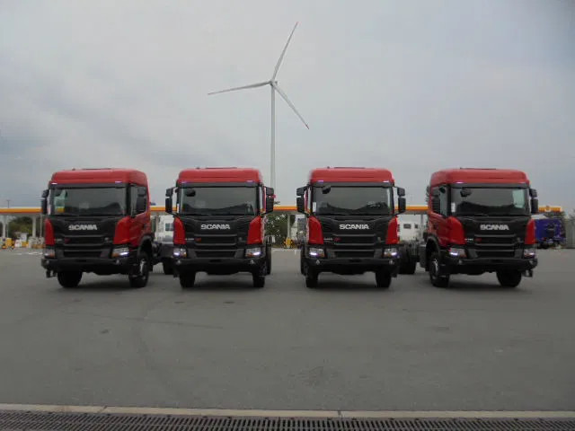 Scania P450 XT 4X4 NIEUW - DEMO - Važiuoklės sunkvežimis: foto 2 Scania P450 XT 4X4 NIEUW - DEMO - Važiuoklės sunkvežimis: foto 2