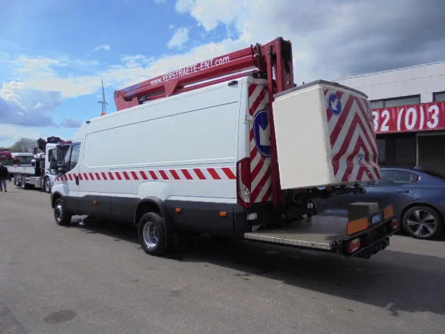Iveco Daily 70 70C17 - Sunkvežimis, Sunkvežimis su kranu: foto 4 Iveco Daily 70 70C17 - Sunkvežimis, Sunkvežimis su kranu: foto 4