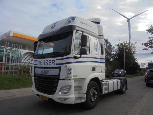 DAF CF 400 - Vilkikas: foto 1 DAF CF 400 - Vilkikas: foto 1