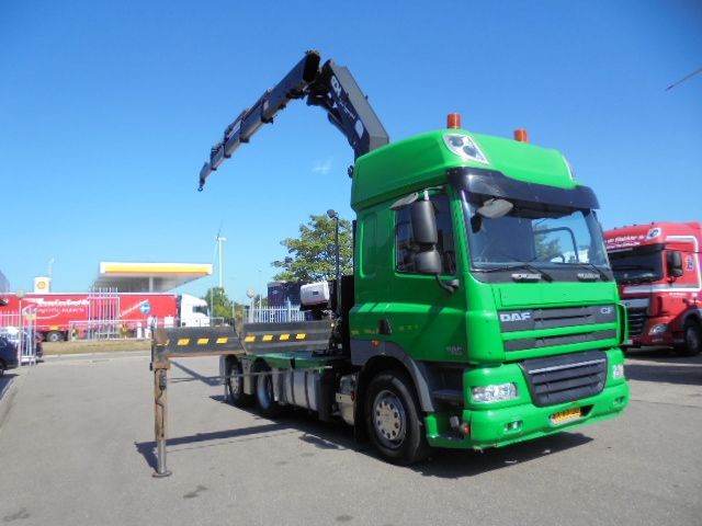 DAF CF 85.360 FTN 6X2 - Vilkikas: foto 3 DAF CF 85.360 FTN 6X2 - Vilkikas: foto 3