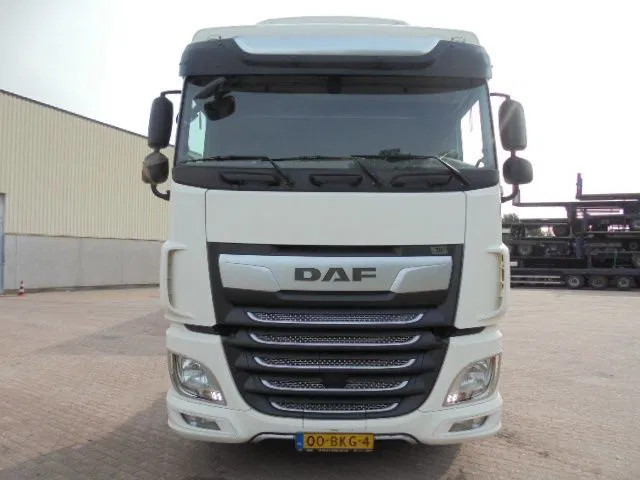 DAF XF 430 - Vilkikas: foto 2 DAF XF 430 - Vilkikas: foto 2