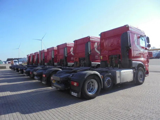 DAF XF 440 6X2 NL TRUCK 15X IN STOCK - Vilkikas: foto 5 DAF XF 440 6X2 NL TRUCK 15X IN STOCK - Vilkikas: foto 5