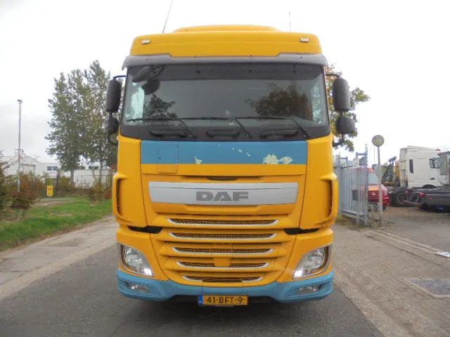 DAF XF 440 NL TRUCK - Vilkikas: foto 2 DAF XF 440 NL TRUCK - Vilkikas: foto 2
