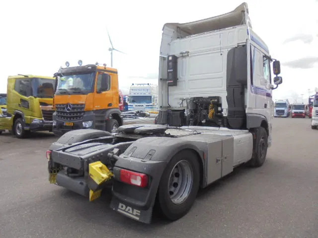 DAF XF 440 NL TRUCK - Vilkikas: foto 4 DAF XF 440 NL TRUCK - Vilkikas: foto 4