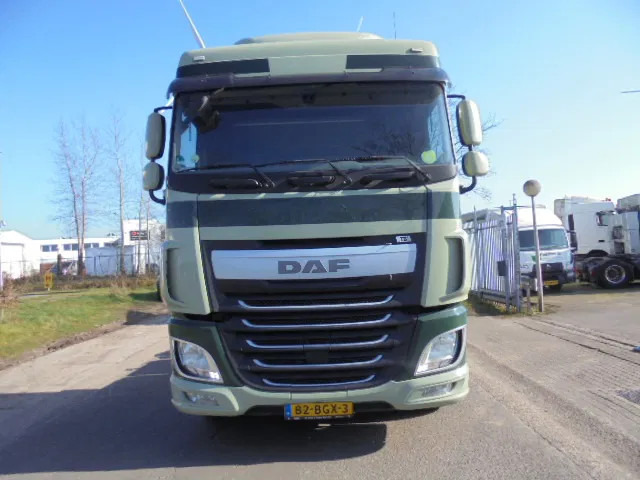 DAF XF 440 NL TRUCK - Vilkikas: foto 2 DAF XF 440 NL TRUCK - Vilkikas: foto 2