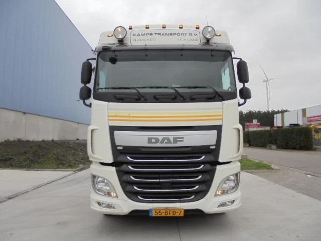 DAF XF 460 - Vilkikas: foto 2 DAF XF 460 - Vilkikas: foto 2