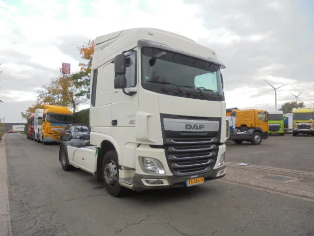 DAF XF 460 NL TRUCK RETARDER - Vilkikas: foto 3 DAF XF 460 NL TRUCK RETARDER - Vilkikas: foto 3