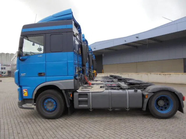 Vilkikas DAF XF XF 106 SPACECAB: foto 9