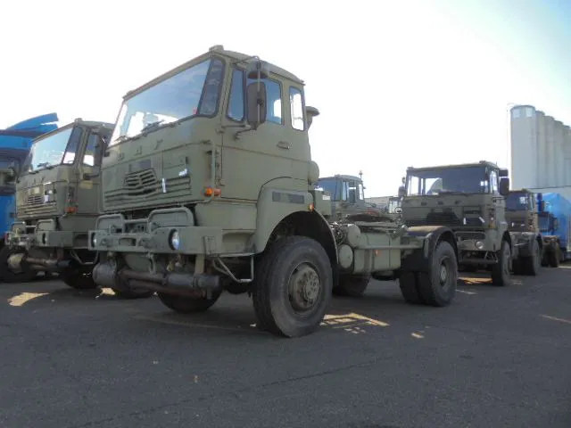 DAF YA YTV 2300 4X4 +WSK 10 UNITS IN STOCK - Vilkikas: foto 1 DAF YA YTV 2300 4X4 +WSK 10 UNITS IN STOCK - Vilkikas: foto 1