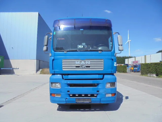 MAN TGA 18.480 XXL ZF INTARDER - Vilkikas: foto 2 MAN TGA 18.480 XXL ZF INTARDER - Vilkikas: foto 2