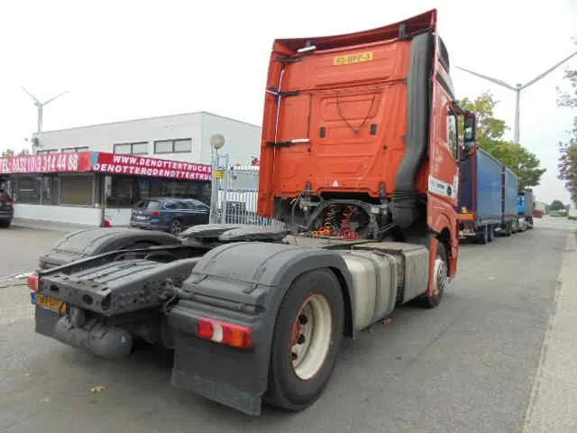 Mercedes-Benz Actros 1840 EURO 6 - Vilkikas: foto 4 Mercedes-Benz Actros 1840 EURO 6 - Vilkikas: foto 4