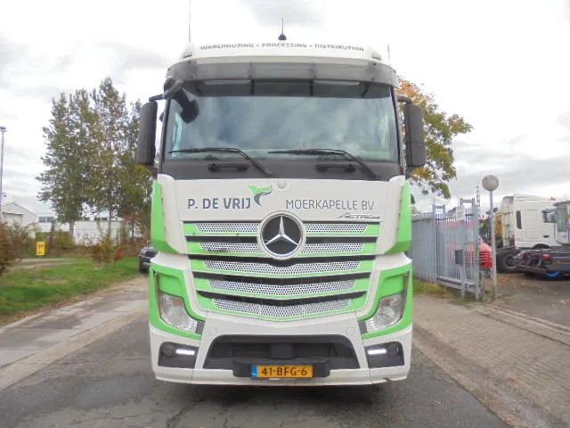 Mercedes-Benz Actros 1842 APK 04-2026 - Vilkikas: foto 2 Mercedes-Benz Actros 1842 APK 04-2026 - Vilkikas: foto 2