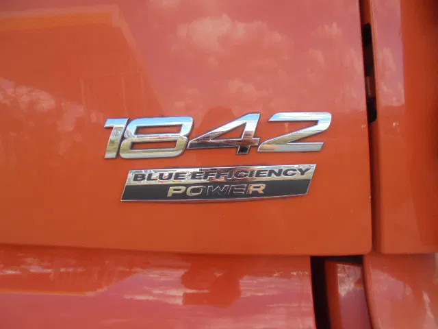 Mercedes-Benz Actros 1842 LS NL TRUCK - Vilkikas: foto 4 Mercedes-Benz Actros 1842 LS NL TRUCK - Vilkikas: foto 4