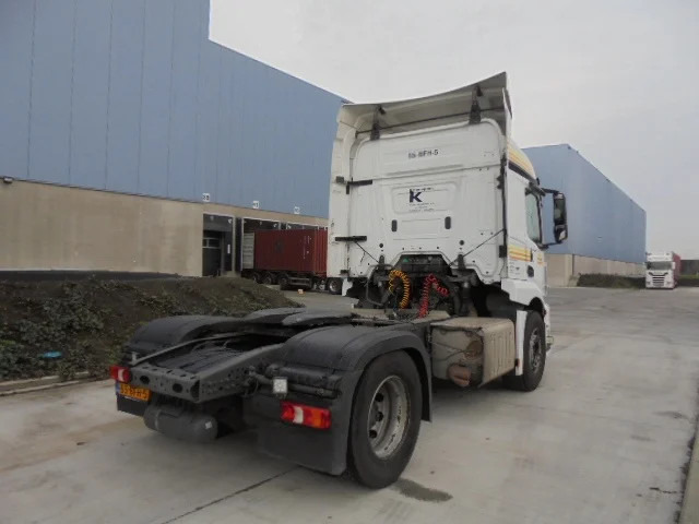 Mercedes-Benz Actros 1940 - Vilkikas: foto 4 Mercedes-Benz Actros 1940 - Vilkikas: foto 4