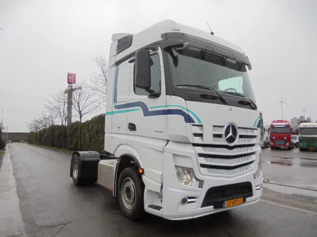 Mercedes-Benz Actros 1942 LS 4X2 - Vilkikas: foto 3 Mercedes-Benz Actros 1942 LS 4X2 - Vilkikas: foto 3
