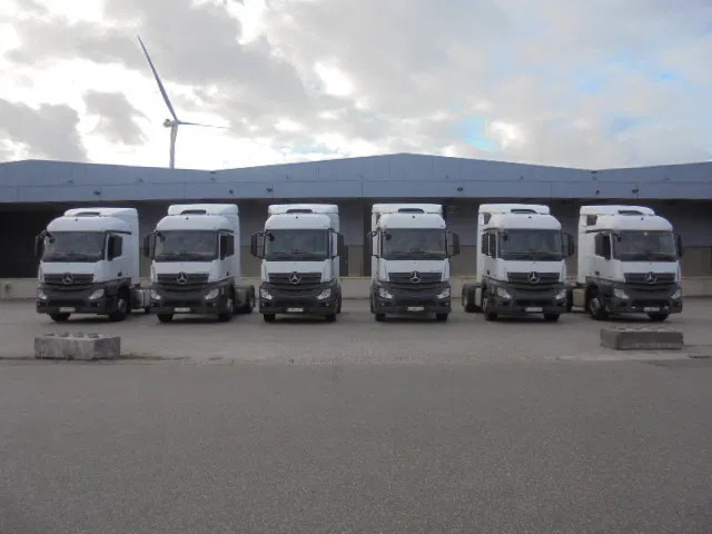 Mercedes-Benz Actros 1943 BELGIUM REGISTRATION TUV 06-2026 - Vilkikas: foto 5 Mercedes-Benz Actros 1943 BELGIUM REGISTRATION TUV 06-2026 - Vilkikas: foto 5