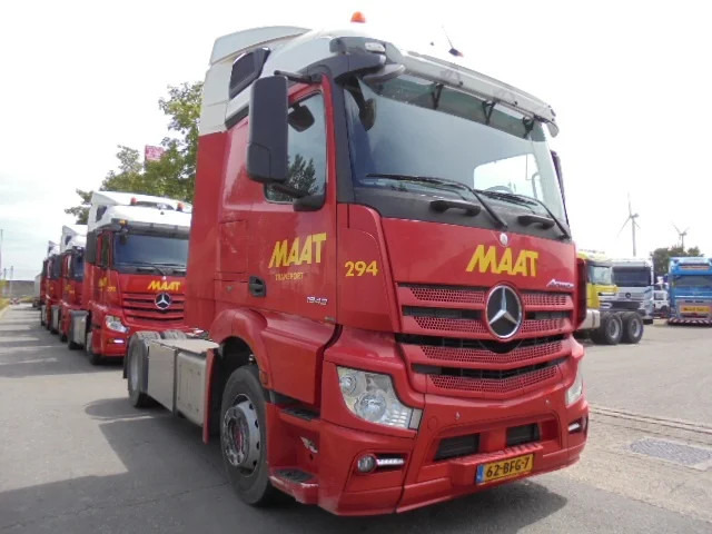 Mercedes-Benz Actros 1943 EUR6 - Vilkikas: foto 3 Mercedes-Benz Actros 1943 EUR6 - Vilkikas: foto 3