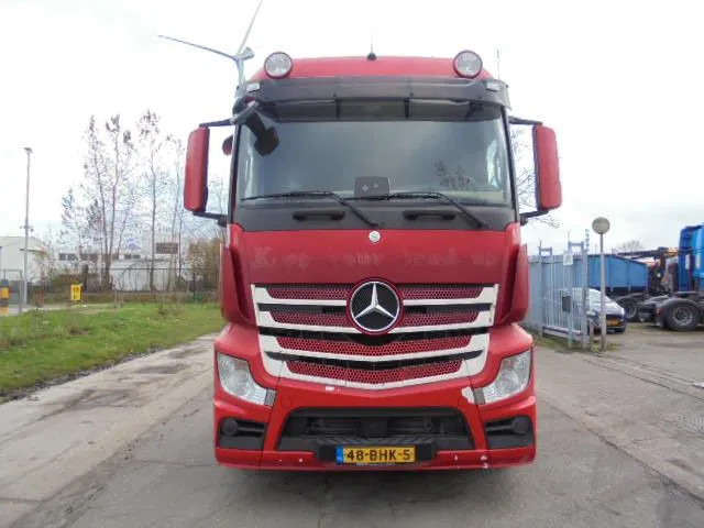 Mercedes-Benz Actros 2543 6X2 + HYDRAULIC - Vilkikas: foto 2 Mercedes-Benz Actros 2543 6X2 + HYDRAULIC - Vilkikas: foto 2