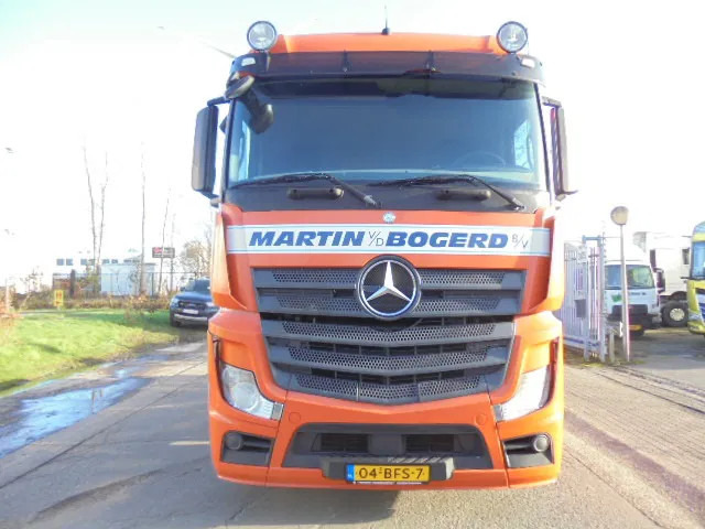 Mercedes-Benz Actros 2645 EUR6 6X2 - Vilkikas: foto 2 Mercedes-Benz Actros 2645 EUR6 6X2 - Vilkikas: foto 2