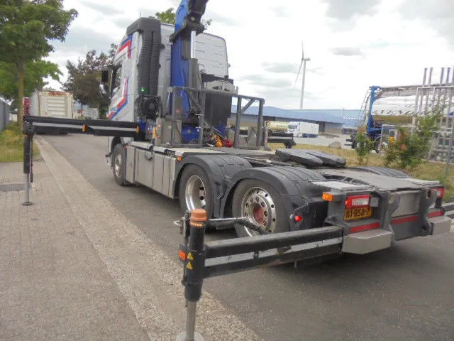 Volvo FH 420 6X2 NL TRUCK - Vilkikas: foto 5 Volvo FH 420 6X2 NL TRUCK - Vilkikas: foto 5