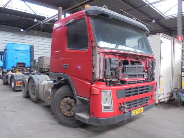 Volvo FM 380 ENGINE NOT OK ONLY PARTS NL TRUCK - Vilkikas: foto 3 Volvo FM 380 ENGINE NOT OK ONLY PARTS NL TRUCK - Vilkikas: foto 3
