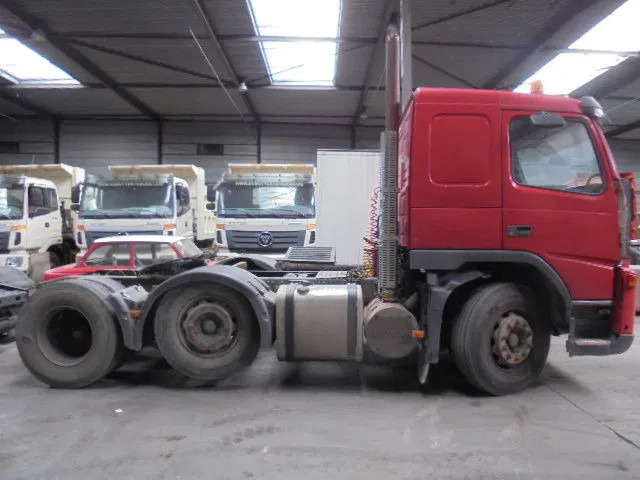 Volvo FM 380 ENGINE NOT OK ONLY PARTS NL TRUCK - Vilkikas: foto 4 Volvo FM 380 ENGINE NOT OK ONLY PARTS NL TRUCK - Vilkikas: foto 4
