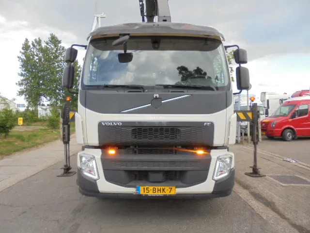 Volvo FE 320 6X2 NL TRUCK - Šiukšliavežis: foto 2 Volvo FE 320 6X2 NL TRUCK - Šiukšliavežis: foto 2
