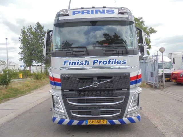 Volvo FH 420 6X2 NL TRUCK - Sunkvežimis su kranu: foto 3 Volvo FH 420 6X2 NL TRUCK - Sunkvežimis su kranu: foto 3