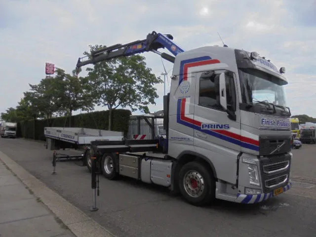 Volvo FH 420 6X2 NL TRUCK - Sunkvežimis su kranu: foto 4 Volvo FH 420 6X2 NL TRUCK - Sunkvežimis su kranu: foto 4
