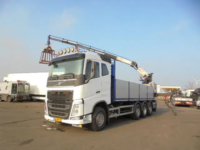 Volvo FH 460 FH 460 8X2 NL TRUCK - Sunkvežimis su kranu: foto 1 Volvo FH 460 FH 460 8X2 NL TRUCK - Sunkvežimis su kranu: foto 1