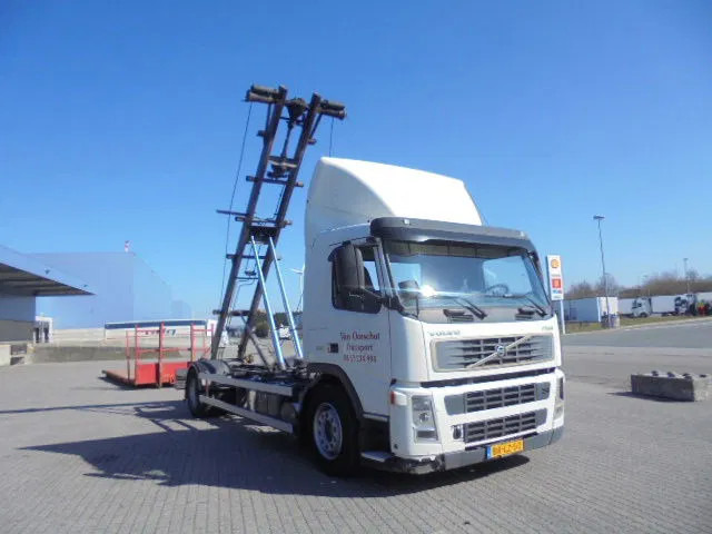 Volvo FM 260 MANUAL GEAR NL TRUCK - Sunkvežimis - kabelių sistema: foto 3 Volvo FM 260 MANUAL GEAR NL TRUCK - Sunkvežimis - kabelių sistema: foto 3