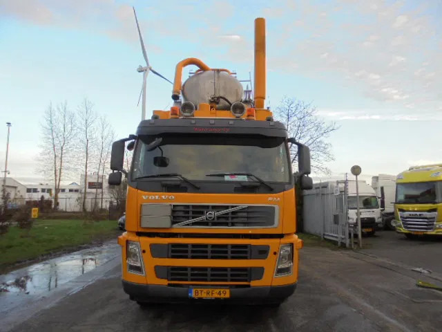 Volvo FM 400 8X4 BLADGEVEERD - Asenizatorius: foto 2 Volvo FM 400 8X4 BLADGEVEERD - Asenizatorius: foto 2