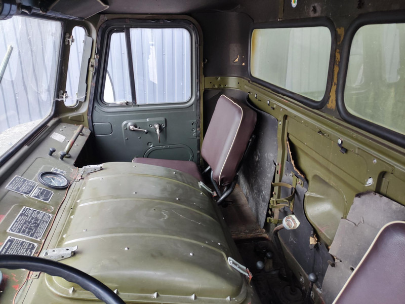 Furgonas sunkvežimis GAZ 66: foto 8