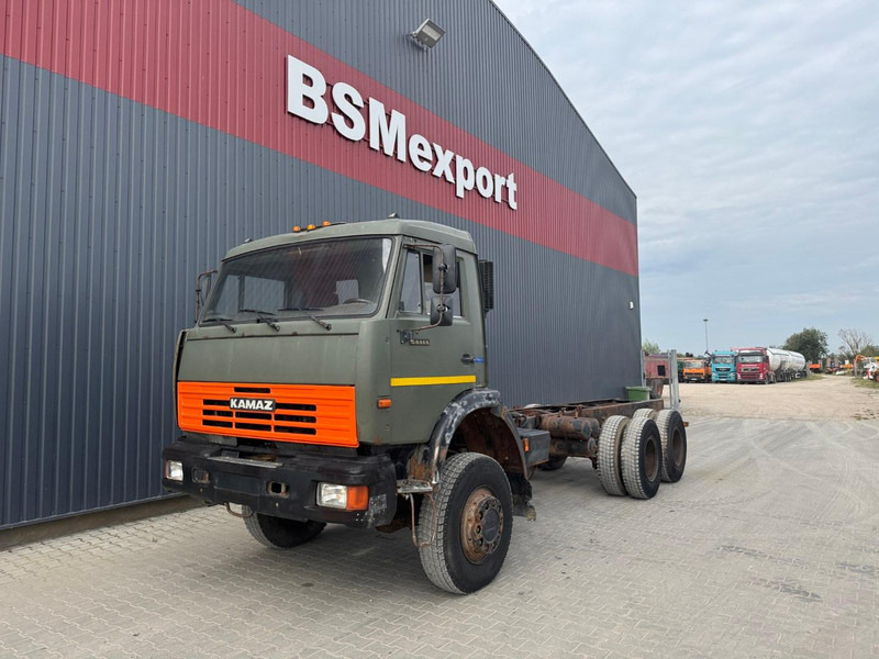 Kamaz 65111, 6x6 - Važiuoklės sunkvežimis: foto 1 Kamaz 65111, 6x6 - Važiuoklės sunkvežimis: foto 1