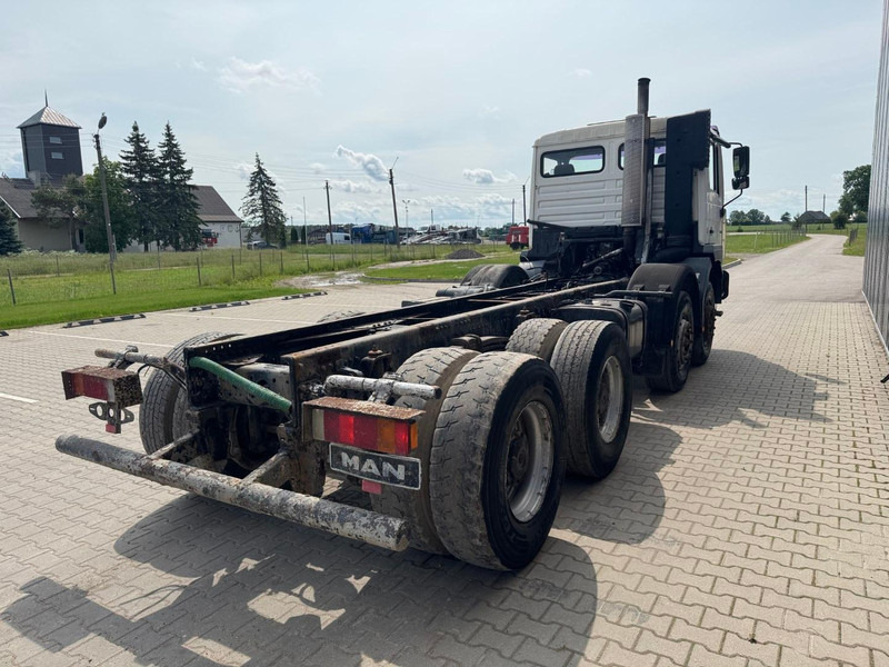 MAN 32.364 chassis truck - Važiuoklės sunkvežimis: foto 3 MAN 32.364 chassis truck - Važiuoklės sunkvežimis: foto 3