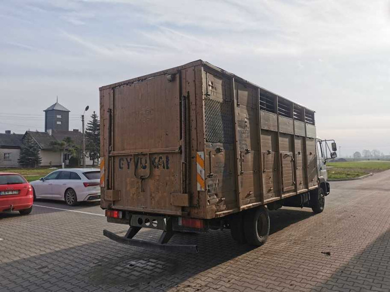 MAN LE 12.189 livestock truck - Gyvulių pervežimo sunkvežimis: foto 4 MAN LE 12.189 livestock truck - Gyvulių pervežimo sunkvežimis: foto 4