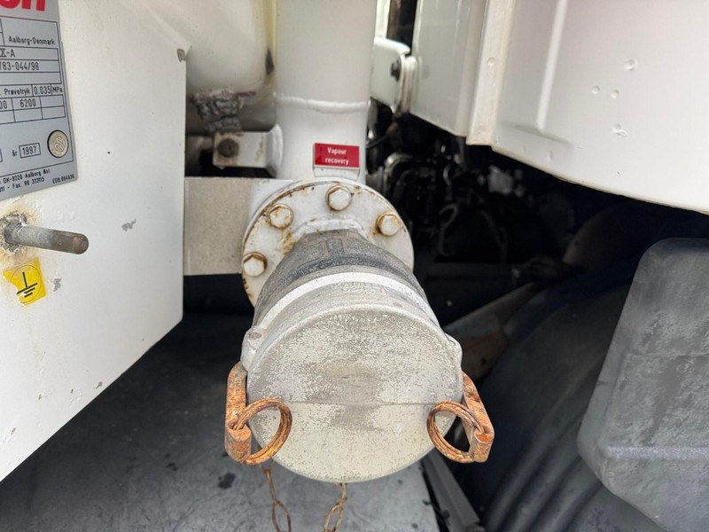 Autocisterna pervežimui kuro Scania P 124.360, 18800 liter: foto 14 Autocisterna pervežimui kuro Scania P 124.360, 18800 liter: foto 14