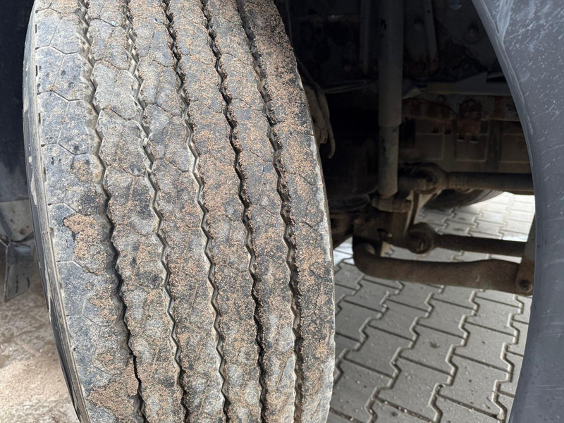 Autocisterna pervežimui kuro Scania P 124.360, 18800 liter: foto 17 Autocisterna pervežimui kuro Scania P 124.360, 18800 liter: foto 17