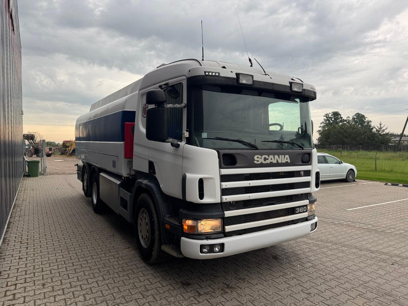 Scania P 124.360 - Autocisterna: foto 2 Scania P 124.360 - Autocisterna: foto 2