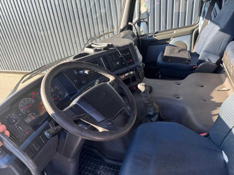 Volvo FM 12.400 NO CRANE - Vilkikas: foto 5 Volvo FM 12.400 NO CRANE - Vilkikas: foto 5